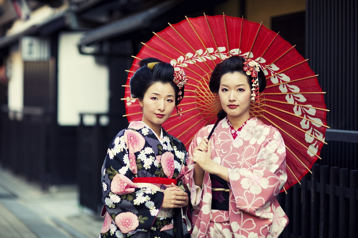 Photo source: geishaworld.wikia.com